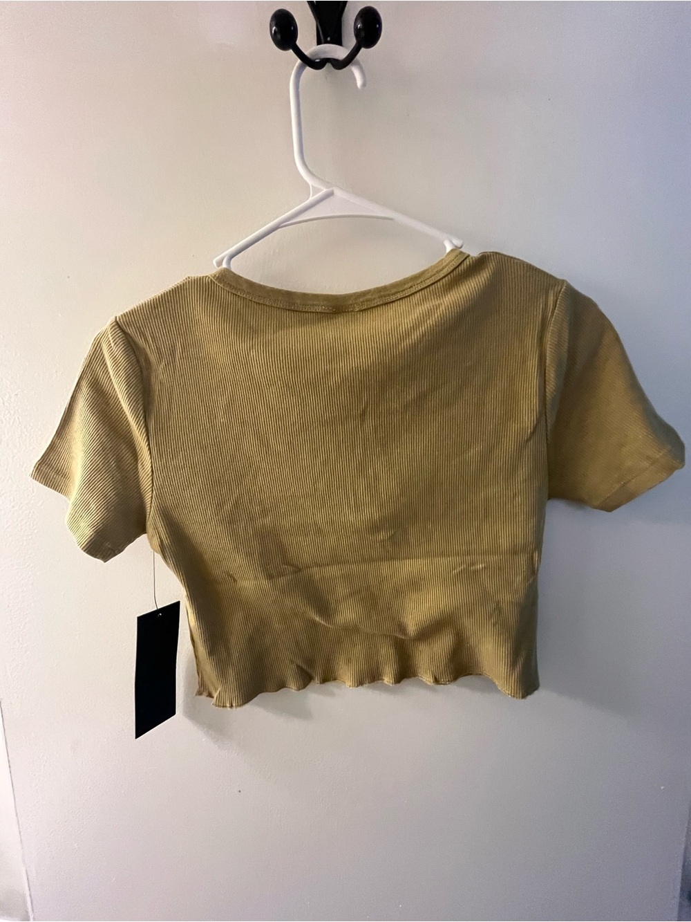 Mona B Mustard Ribbed Henley Crop Top- Size Medium - NWT - Picture 3 of 5